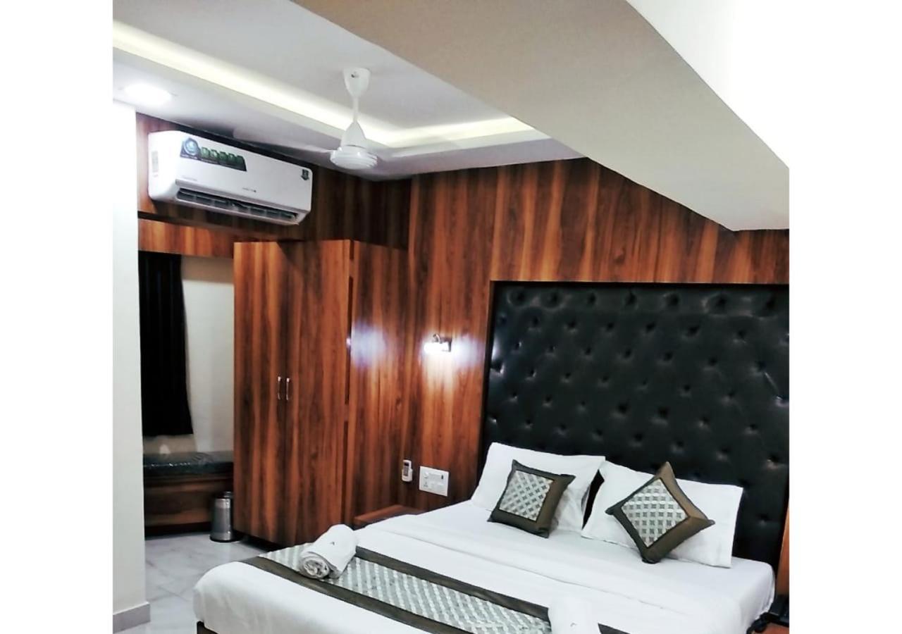 Hotel Ashyana - Near To Grant Road Station Mumbai Bombaim Exterior foto