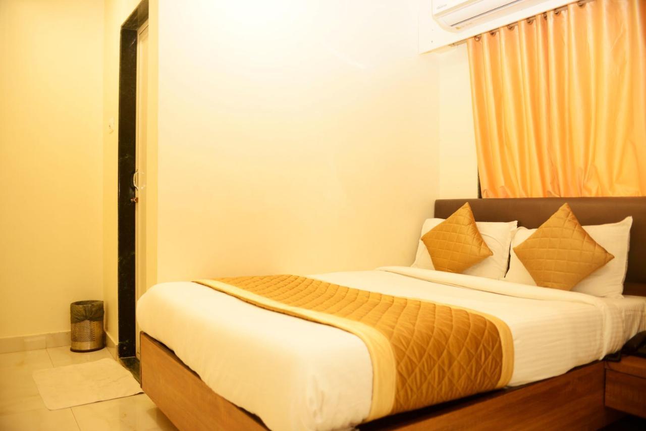 Hotel Ashyana - Near To Grant Road Station Mumbai Bombaim Exterior foto